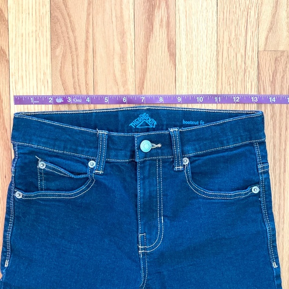 Boy’s size 14 Thereabouts gently used bootcut blue jeans with adjustable waist - Picture 3 of 7